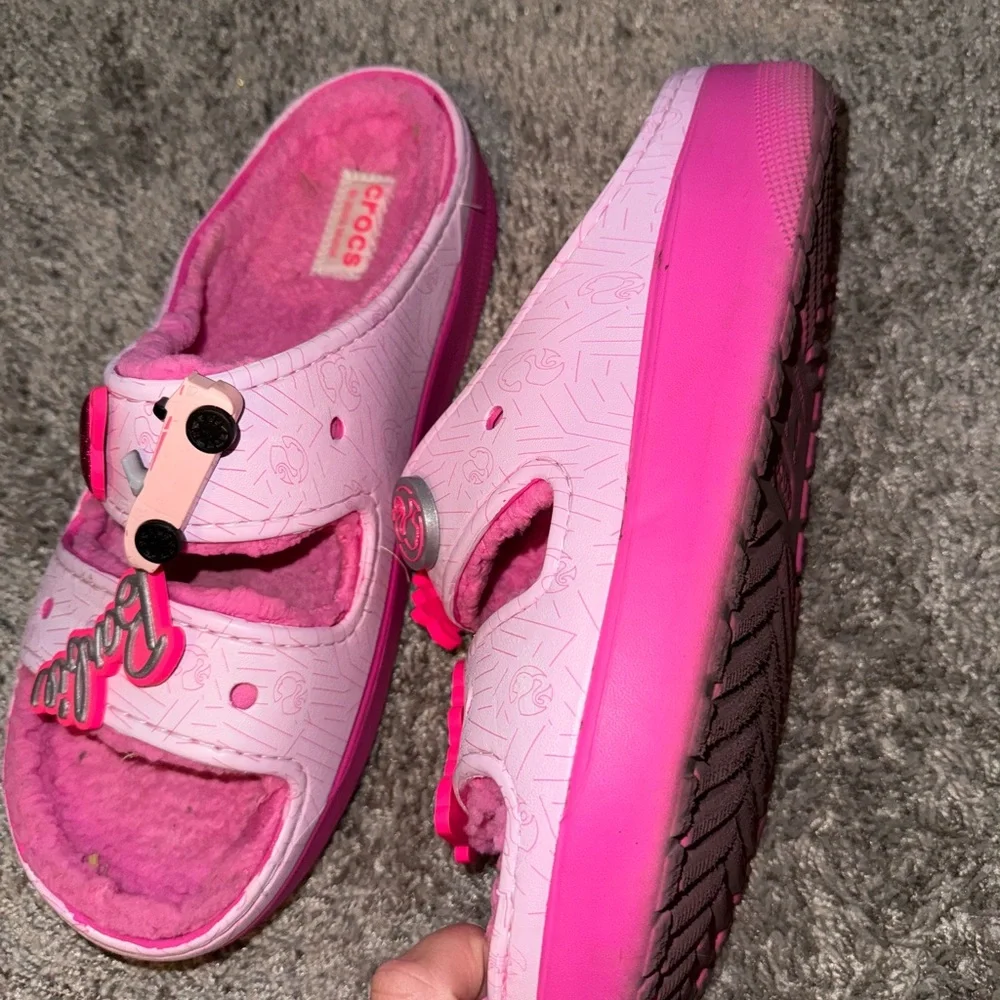 CROCS home pink